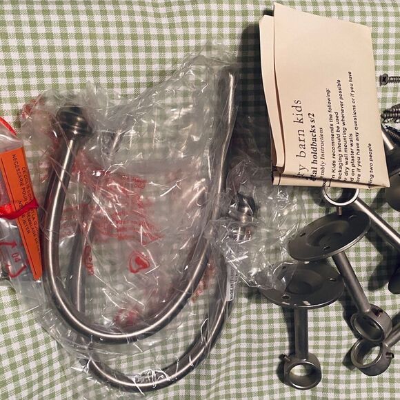 Pottery Barn Kids Curtain Hardware Finials, Hardware, & Tiebacks - Picture 7 of 7